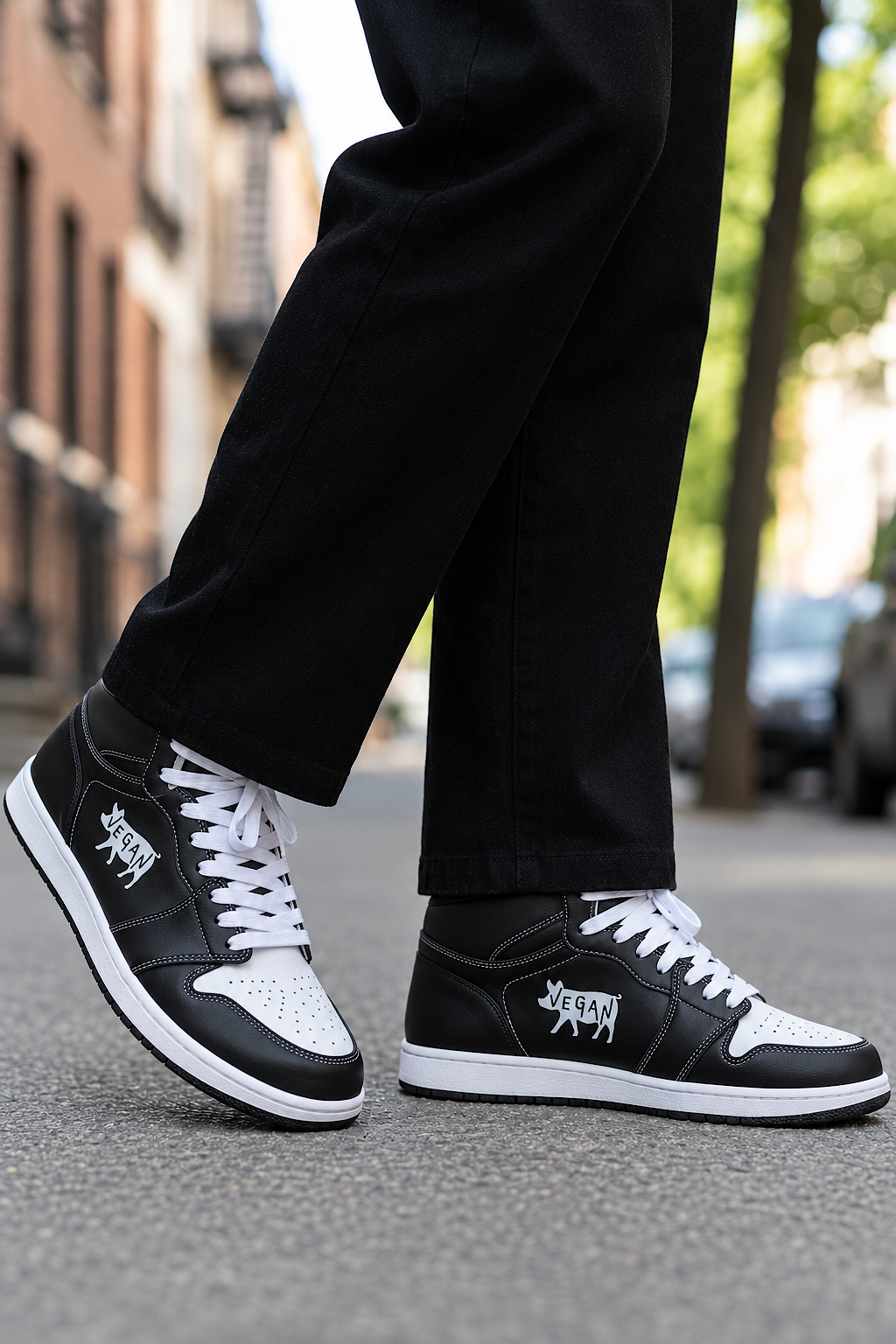 VEGAN Retros - Jett Black